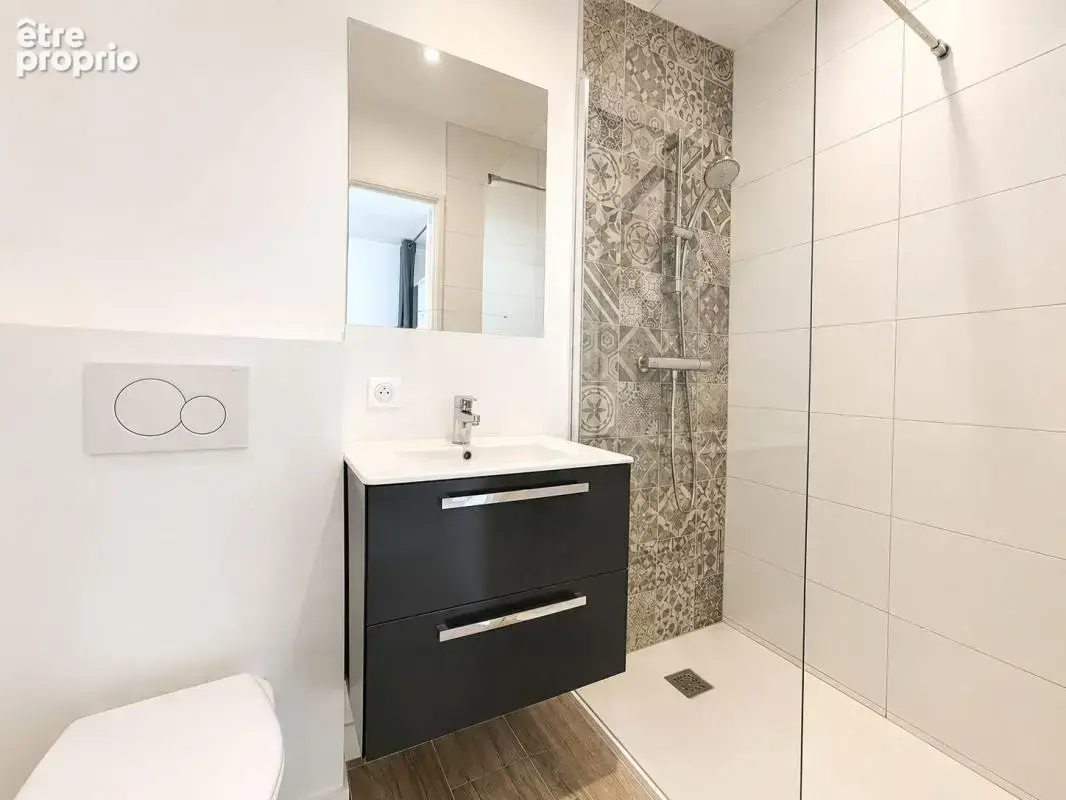 Appartement À Vendre - photo 2