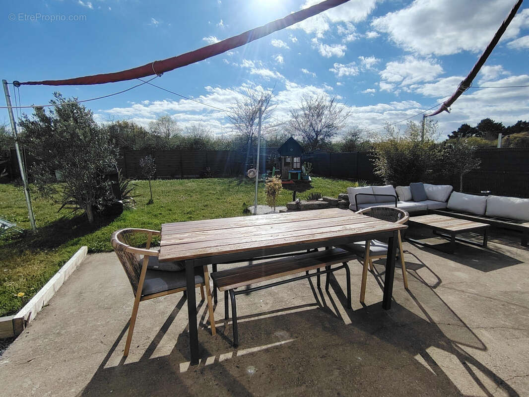 Maison à LA TURBALLE