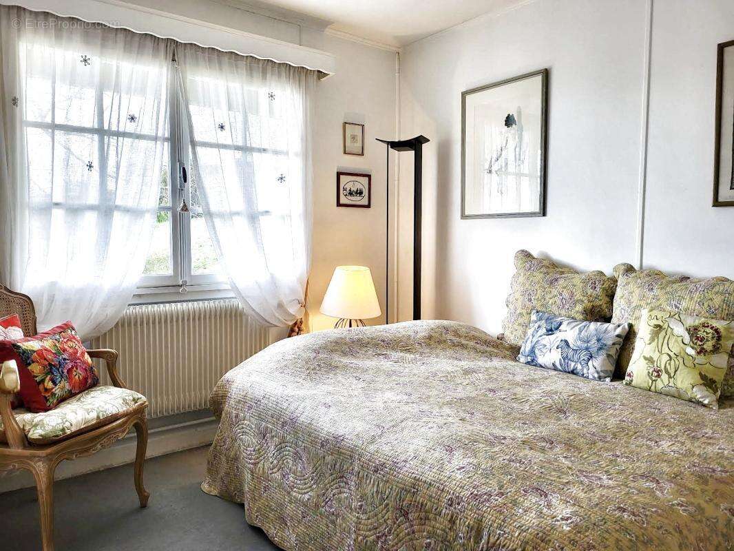 Maison à GRILLY
