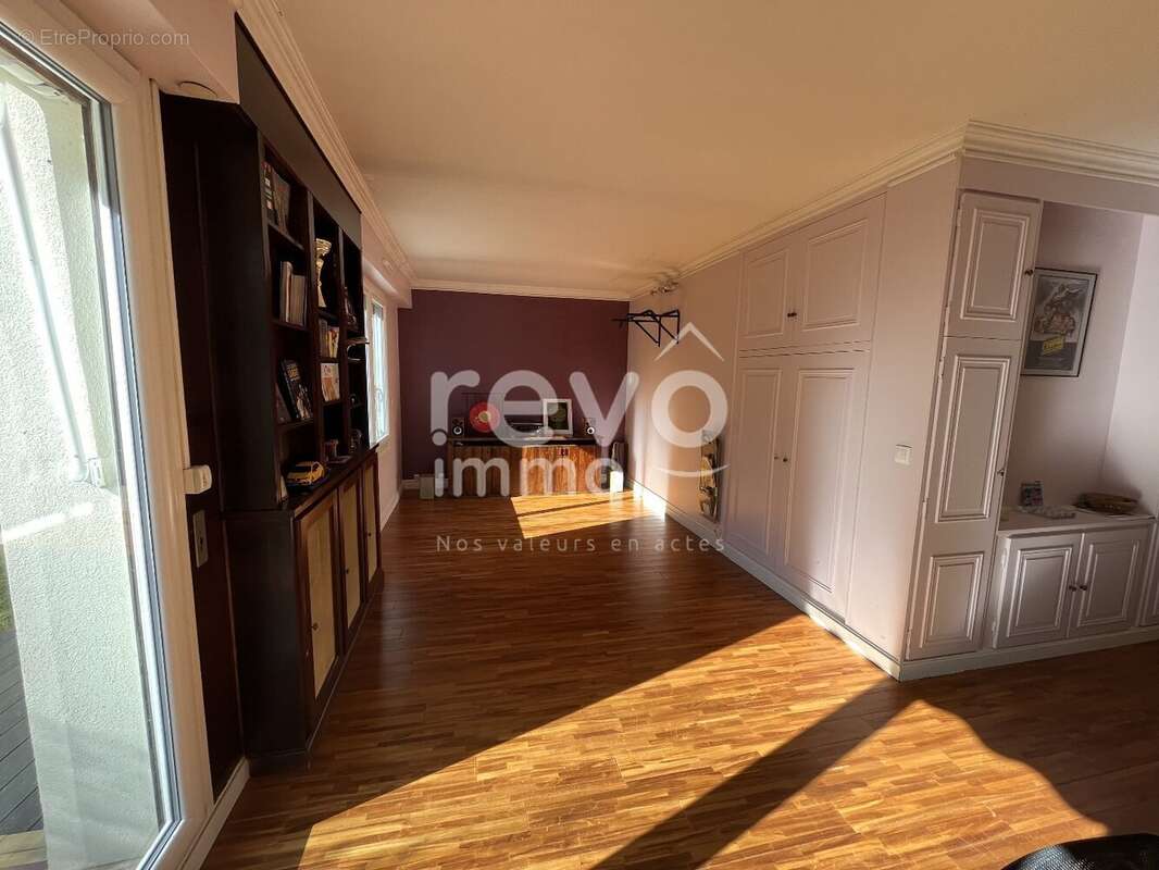 Appartement à CHATENAY-MALABRY