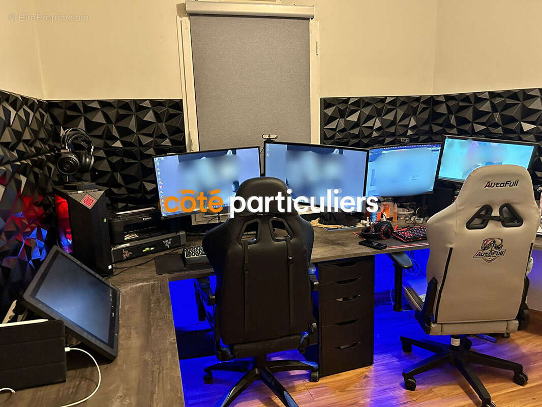 Maison à MONCOUTANT