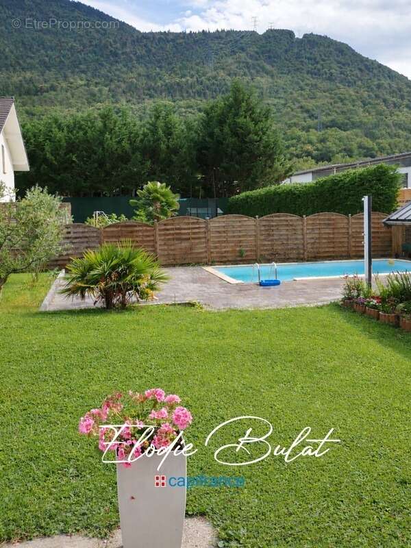 Maison familiale avec piscine, jacuzzi, dépendance de 70 m² et vaste sous-sol - photo 12