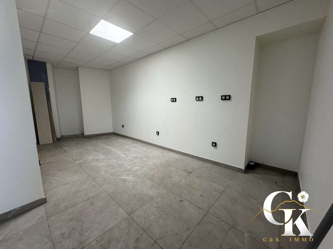 Commerce à GRENOBLE