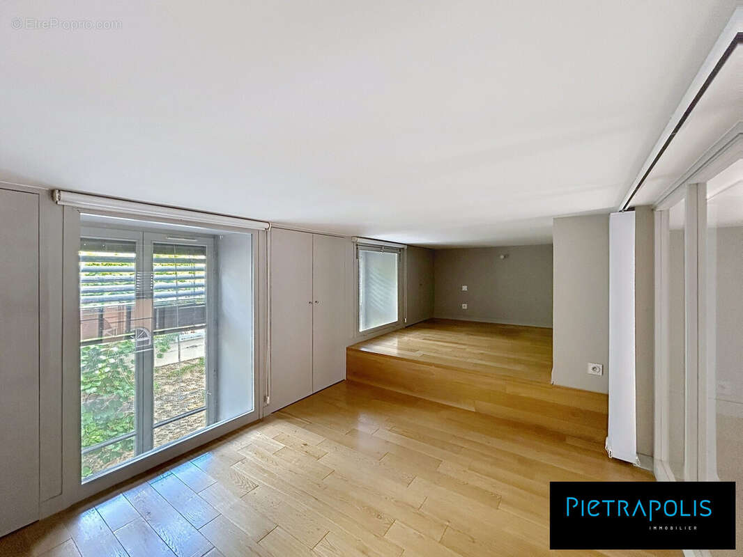 Appartement à CALUIRE-ET-CUIRE