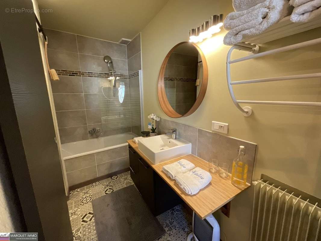 Maison à CASTELNAU-DE-GUERS