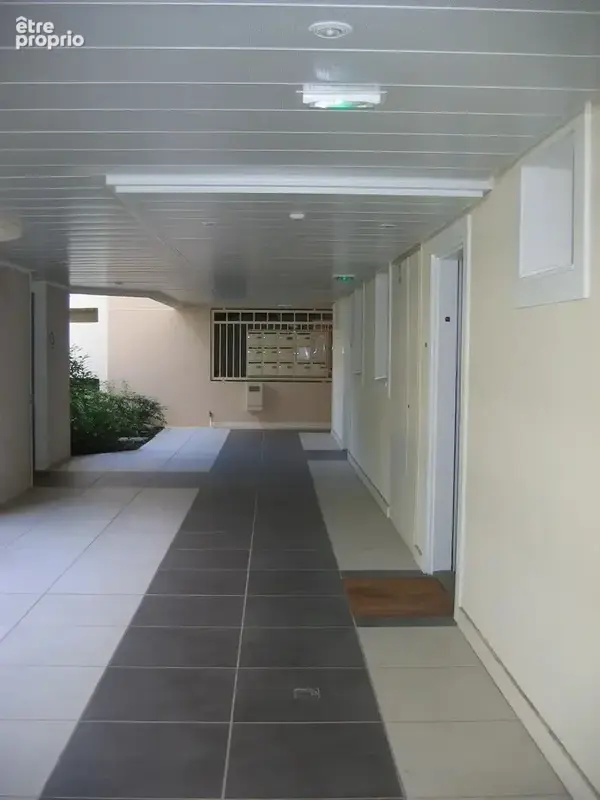 2P 46m2 Métro SEMBAT - photo 7