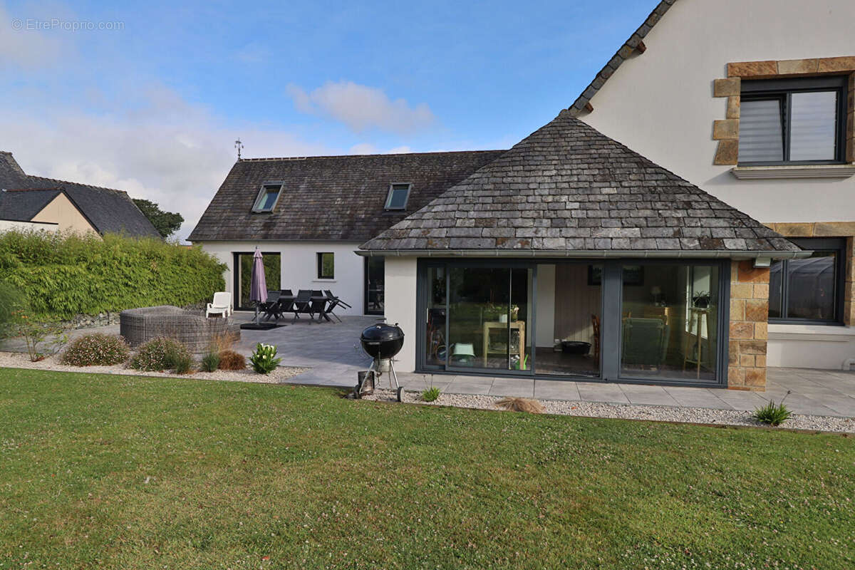 Maison à PLOUDANIEL