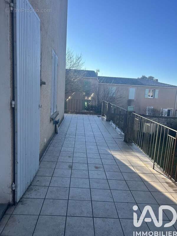 Photo 9 - Appartement à VOLONNE