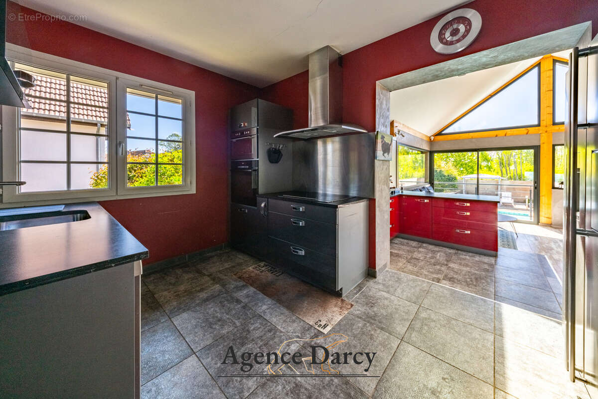 Maison à SAINT-JULIEN