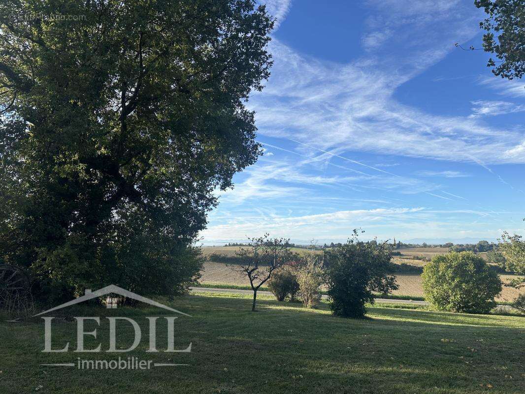 Maison à BRIGNEMONT