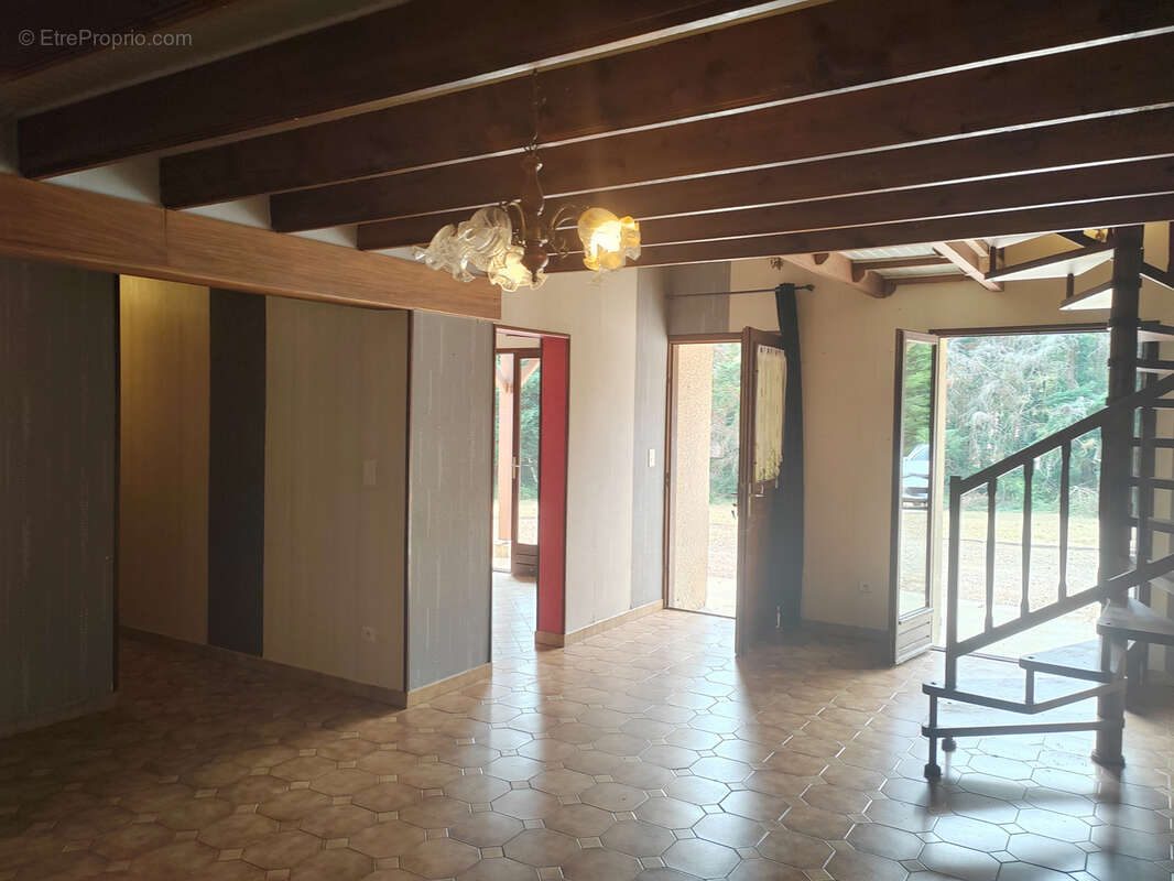 Maison à BAUDRIERES