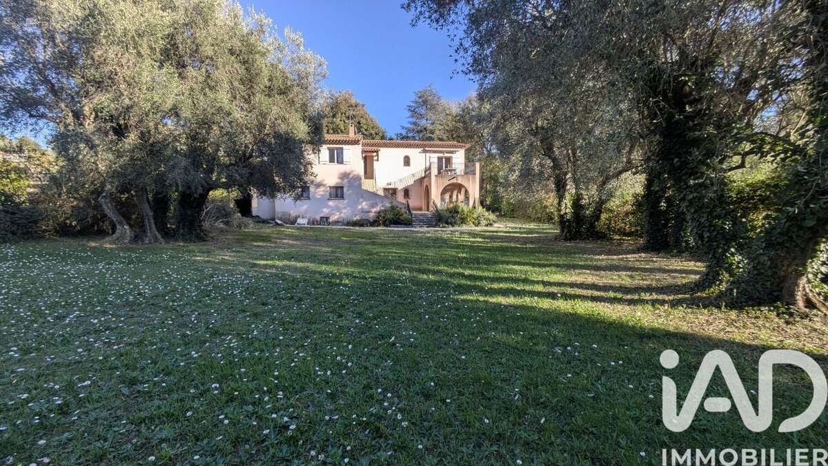 Photo 4 - Maison à LE ROURET