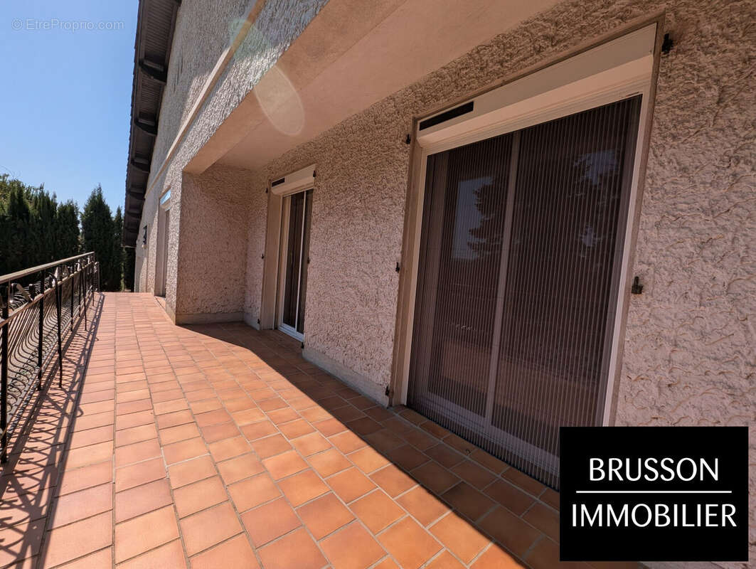 TERRASSE ARRIERE - Maison à CASTRES