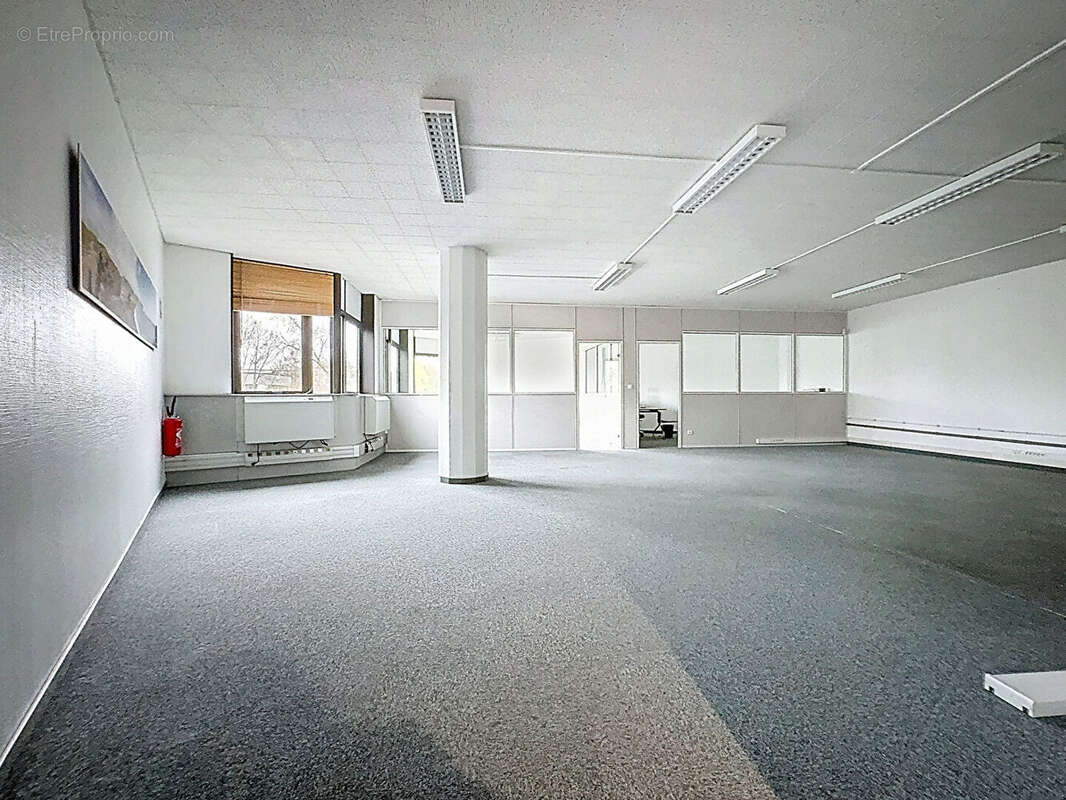 Commerce à ILLKIRCH-GRAFFENSTADEN