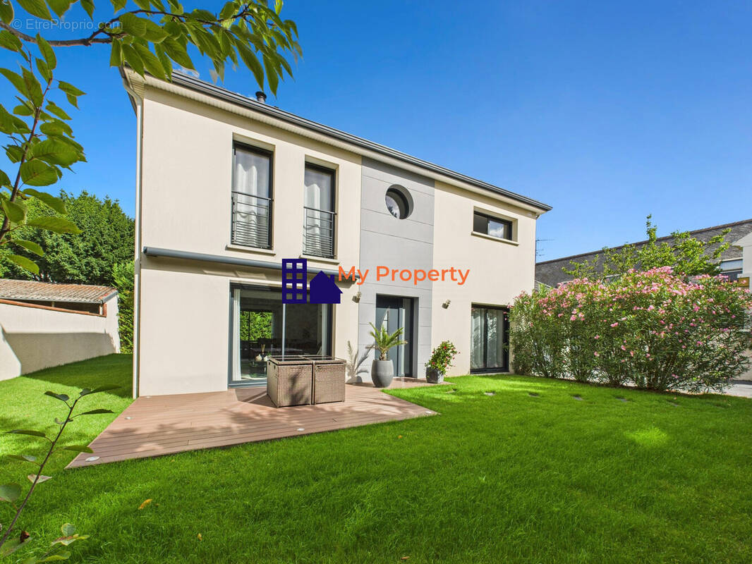 Maison à HOUILLES