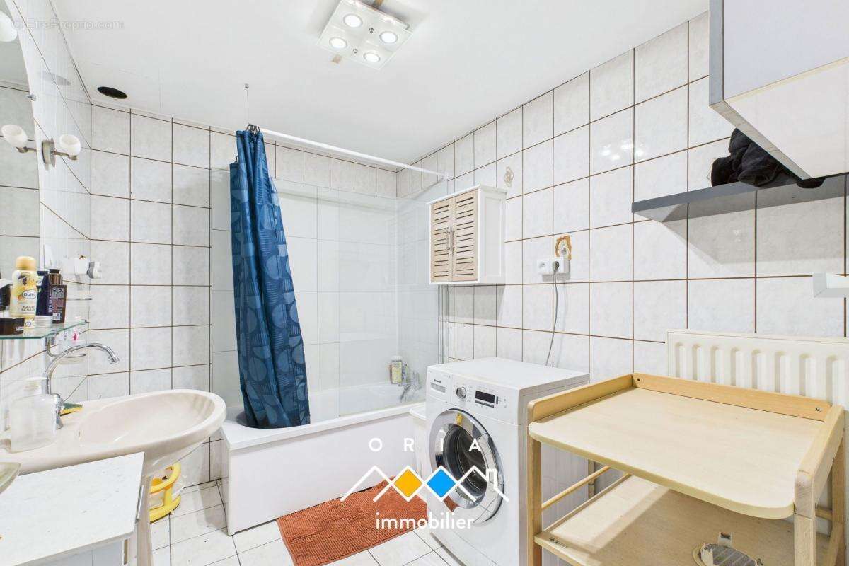 Maison à VILLECEY-SUR-MAD