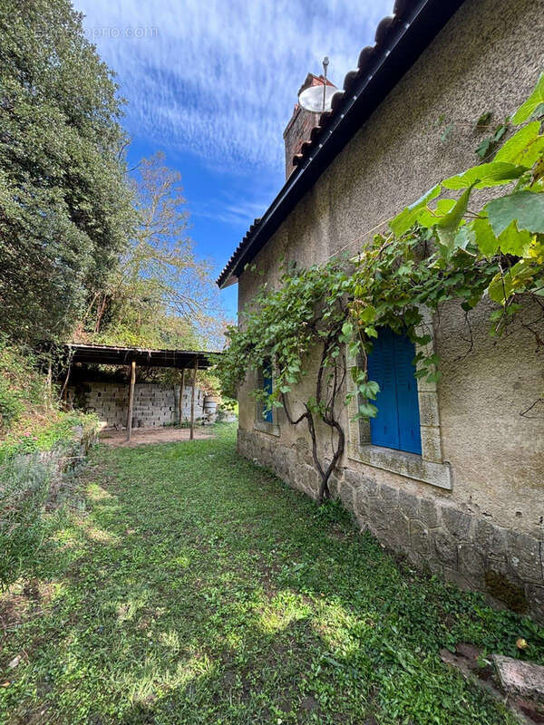 Maison à SAINT-FORTUNAT-SUR-EYRIEUX
