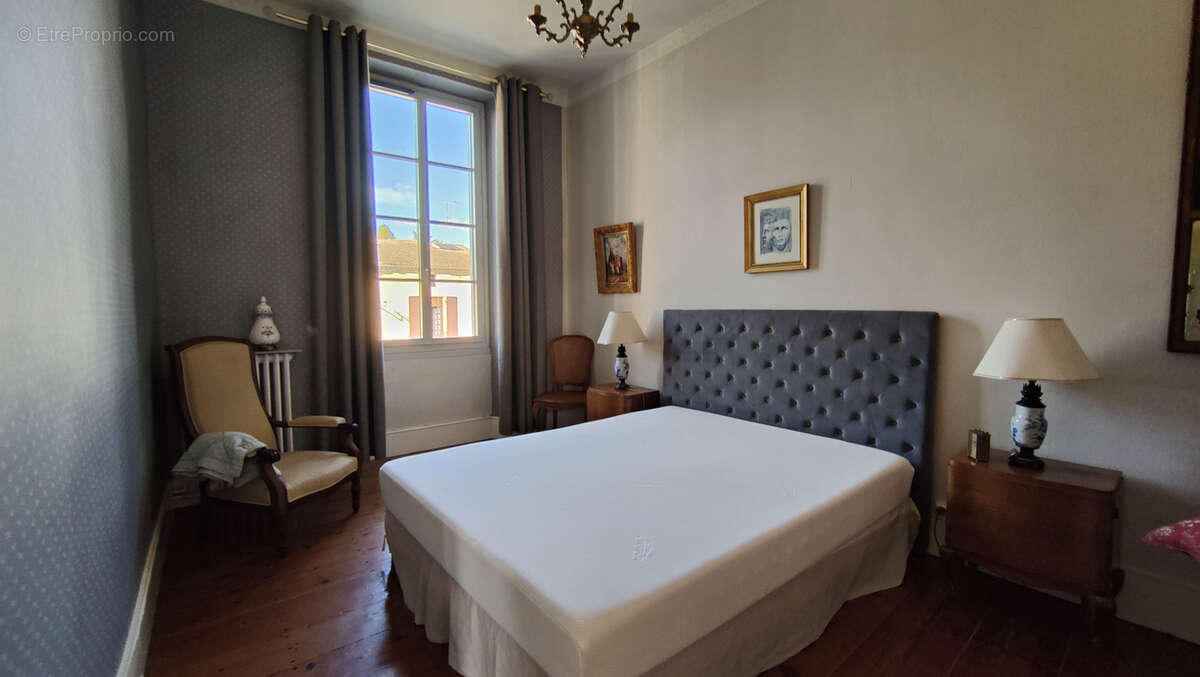 Maison à SAINT-MACAIRE