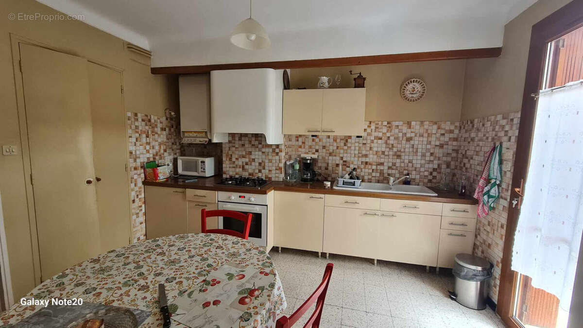 Appartement à CHATEAURENARD