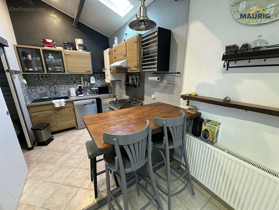 Marmande 47200 Maison en pierre 217m2 avec un T2 attenant - photo 15