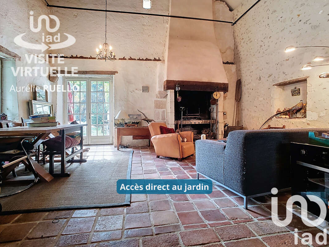 Photo 2 - Maison à AMBILLOU