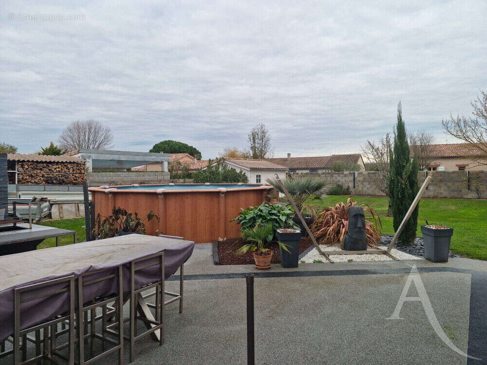 Maison à FONTENILLES