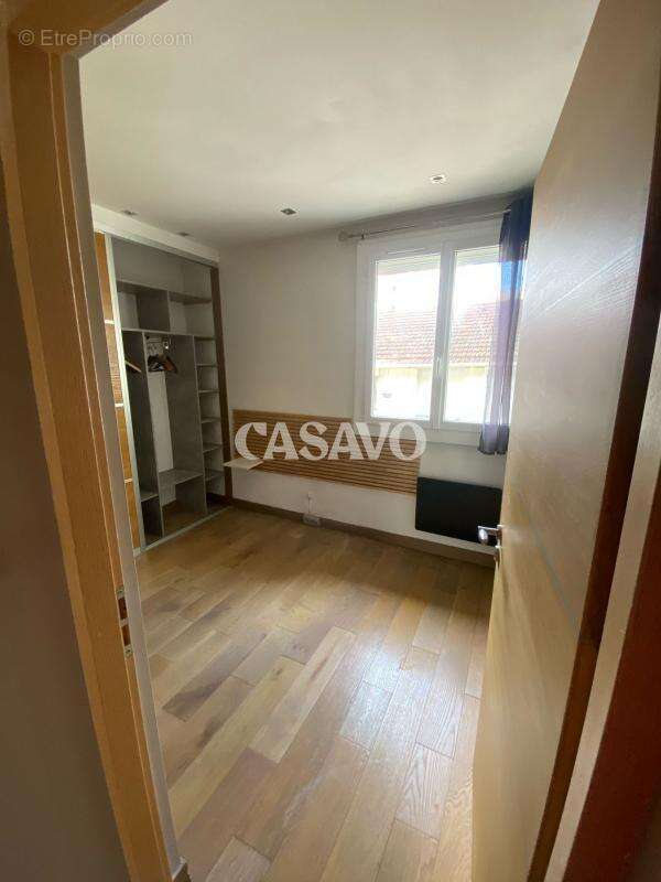 Appartement à LYON-6E