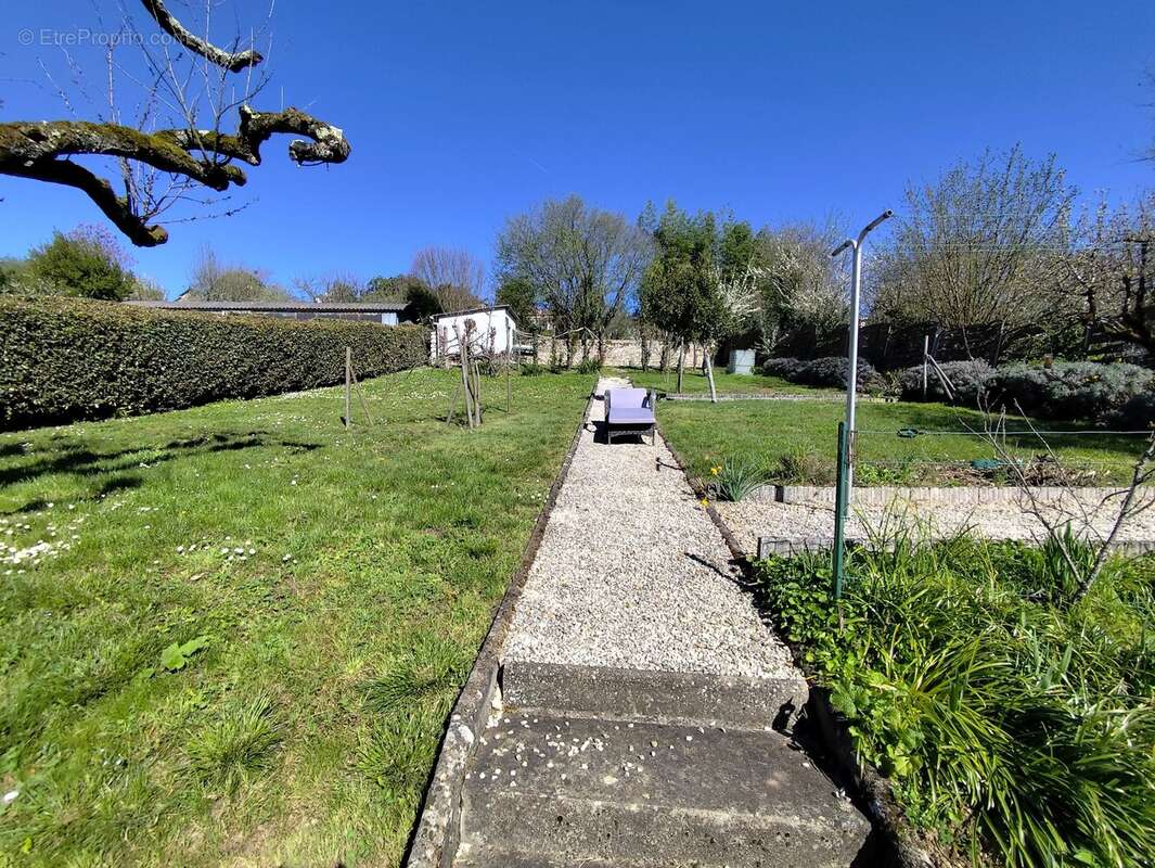Maison à CIVRAY