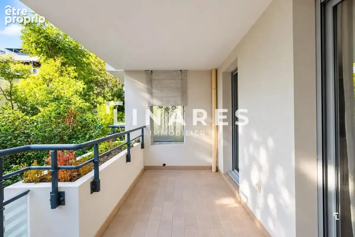 LE ROLAND – Appartement T3 de 76 m² - Terrasse – 13008 - photo 13