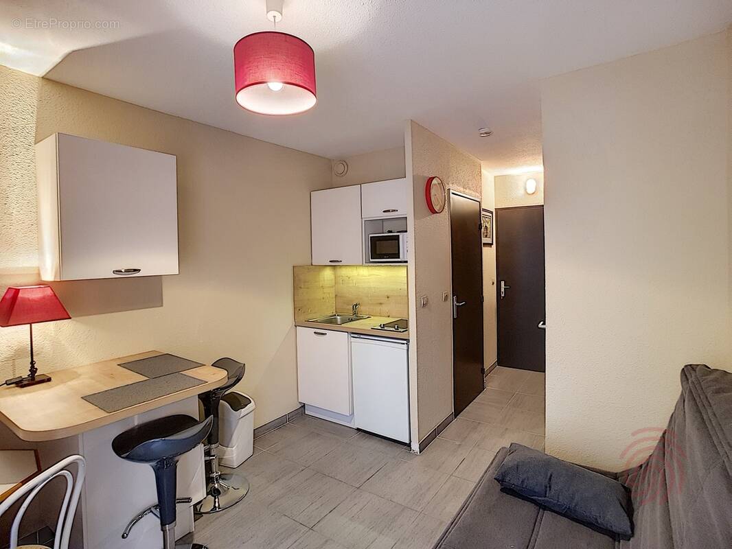 Appartement à LAMALOU-LES-BAINS