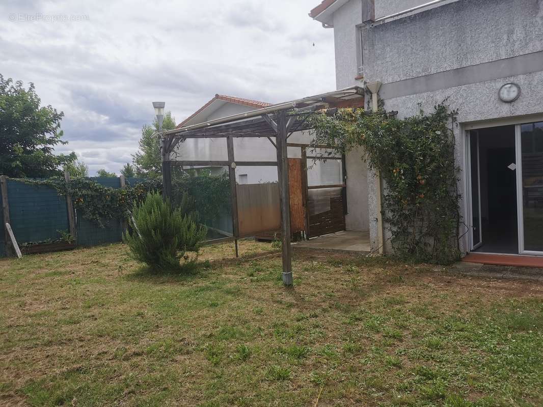 jardin - Maison à CASTELGINEST