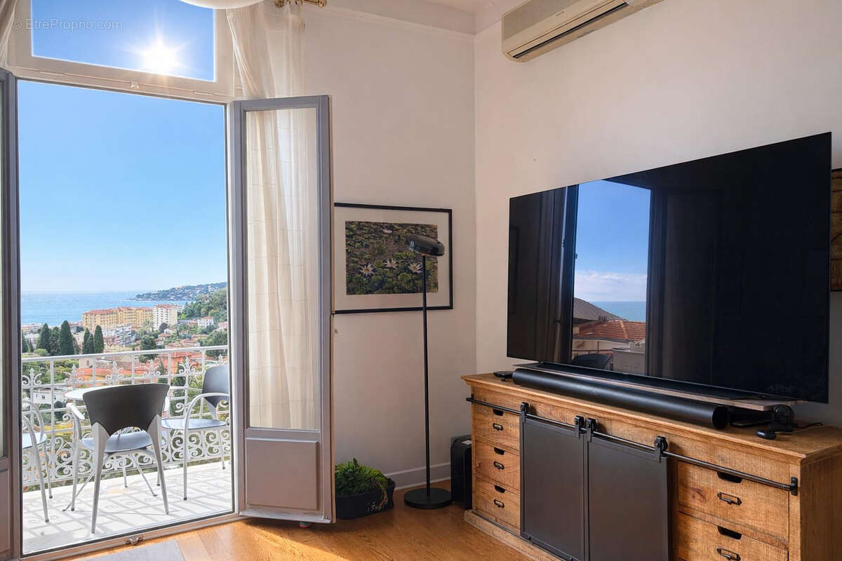 Appartement à MENTON