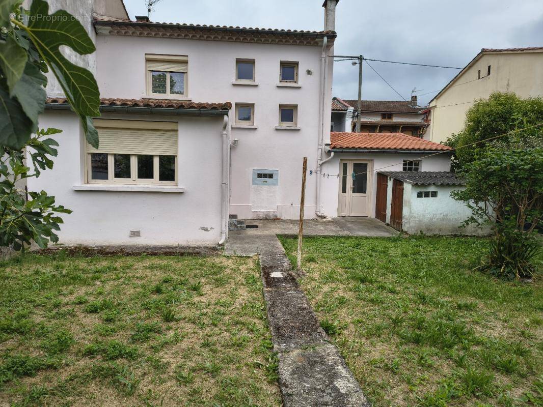 Maison à QUILLAN