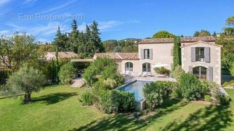 Maison à MAUSSANE-LES-ALPILLES