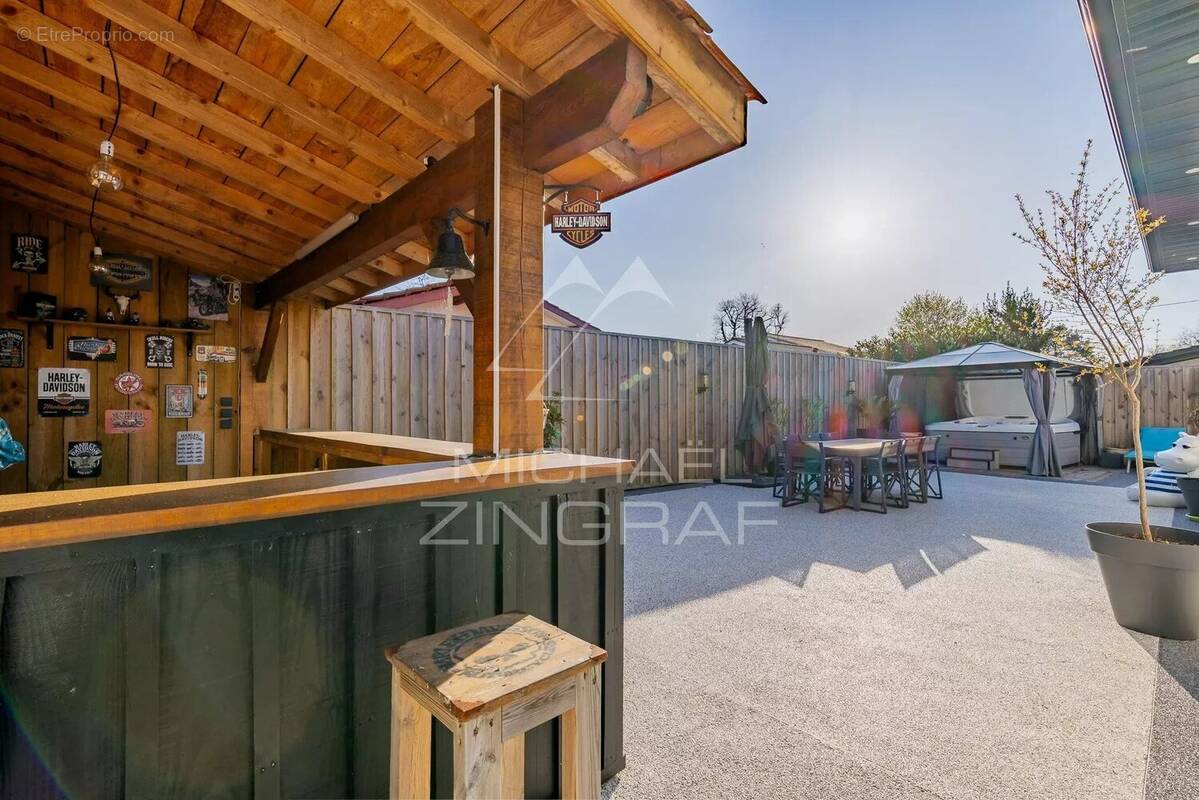 Maison à GUJAN-MESTRAS