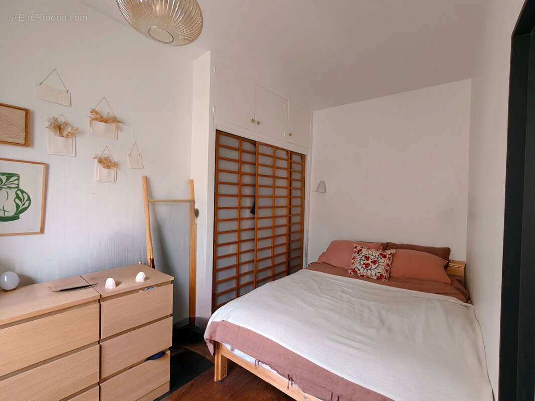 Appartement à PARIS-11E