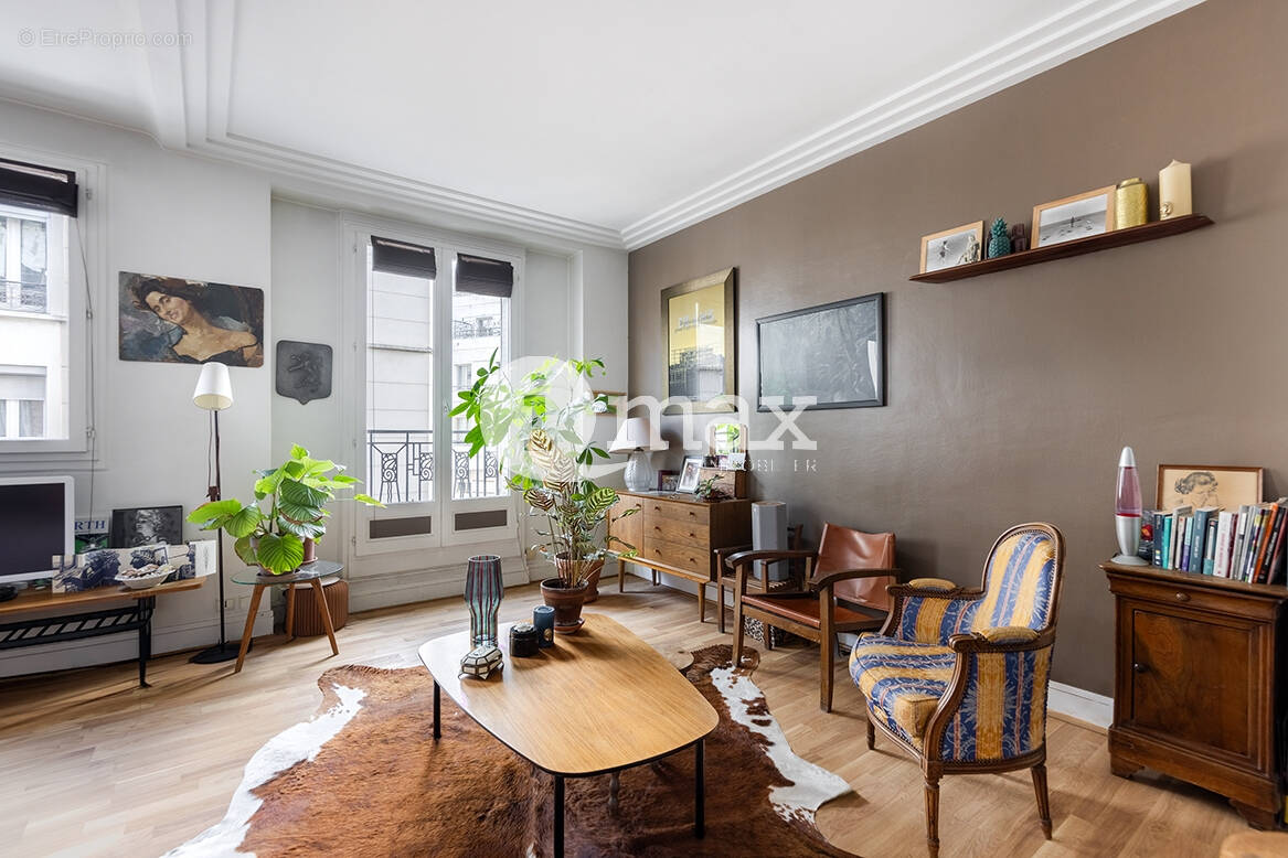 Appartement à LEVALLOIS-PERRET