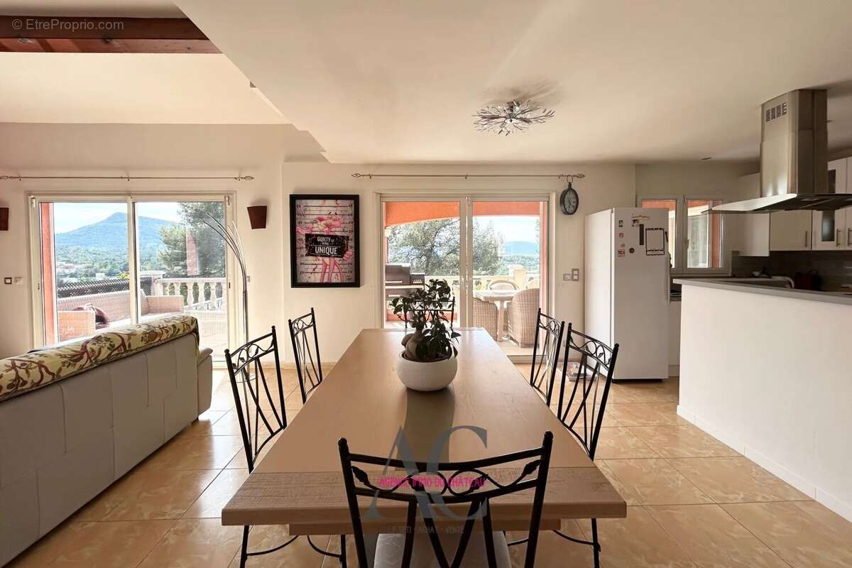 Maison à ROCBARON