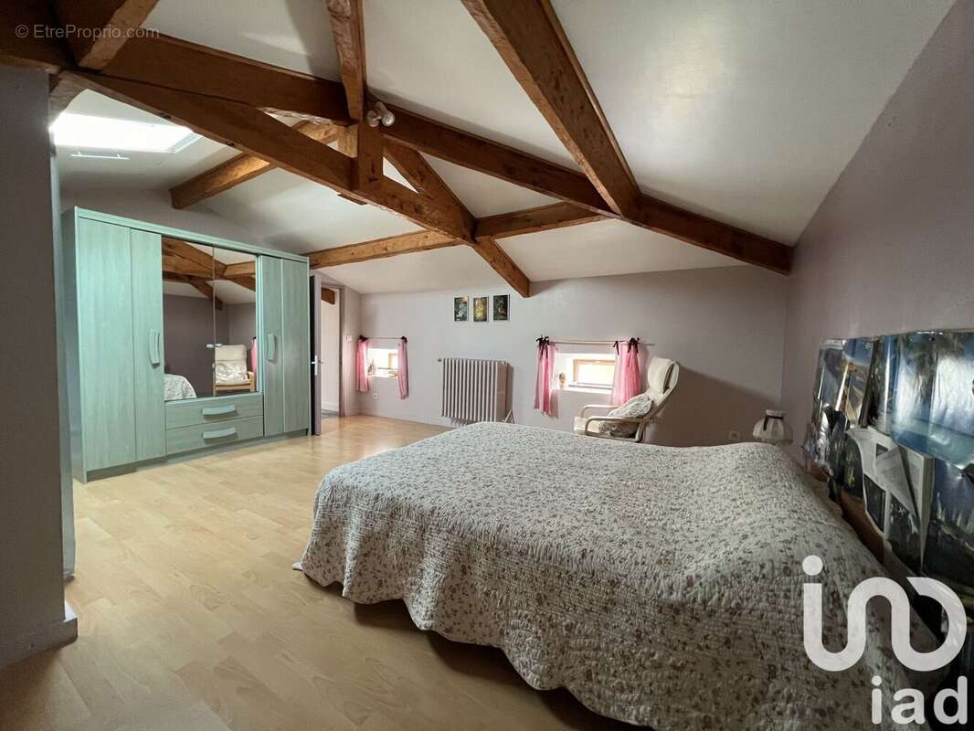 Photo 8 - Maison à BRANNE