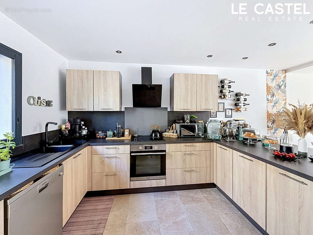 Maison 96 m² à Ceyreste  - photo 3