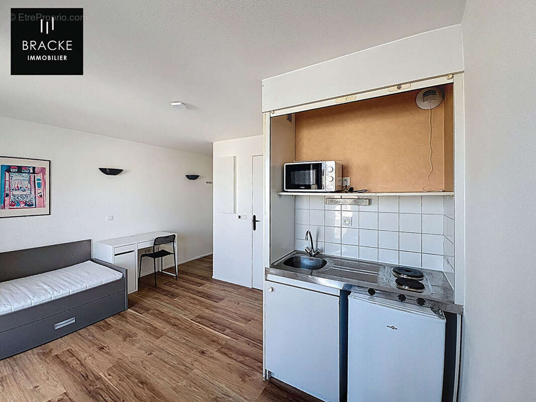 Appartement à COURBEVOIE