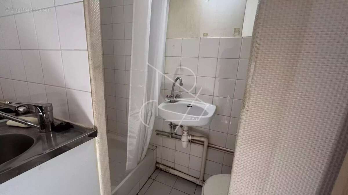 Appartement à PARIS-8E
