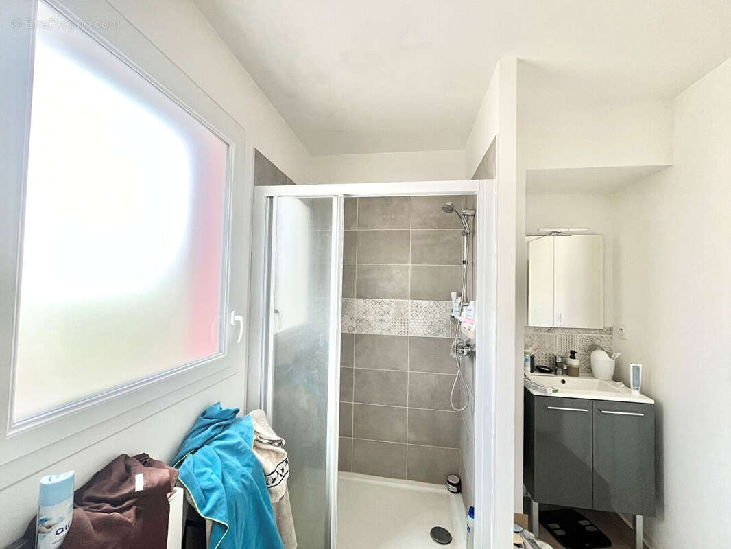 Appartement à BIEVILLE-BEUVILLE
