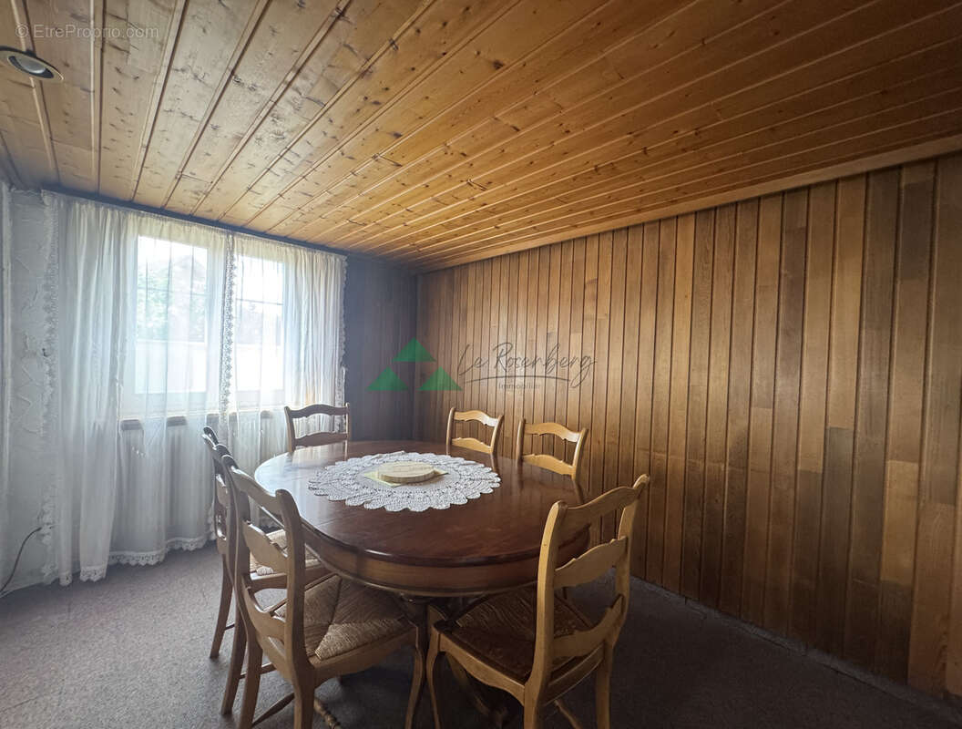 maison 5 pièces sur une beau terrain de 8.29 ares - photo 4
