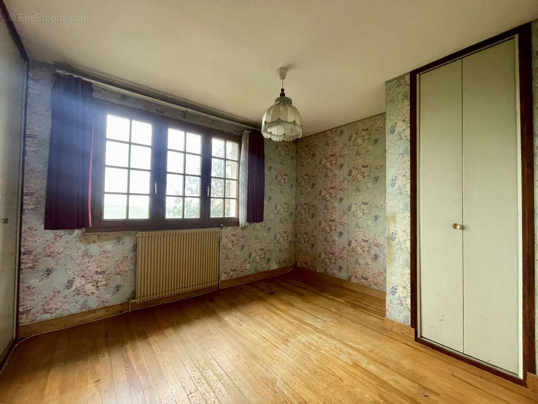 Maison à NEUILLY-EN-THELLE