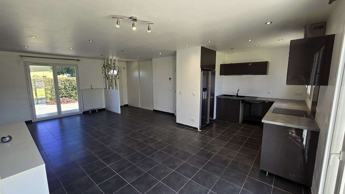 Jolie Maison 4 Pieces 79 M² - photo 4
