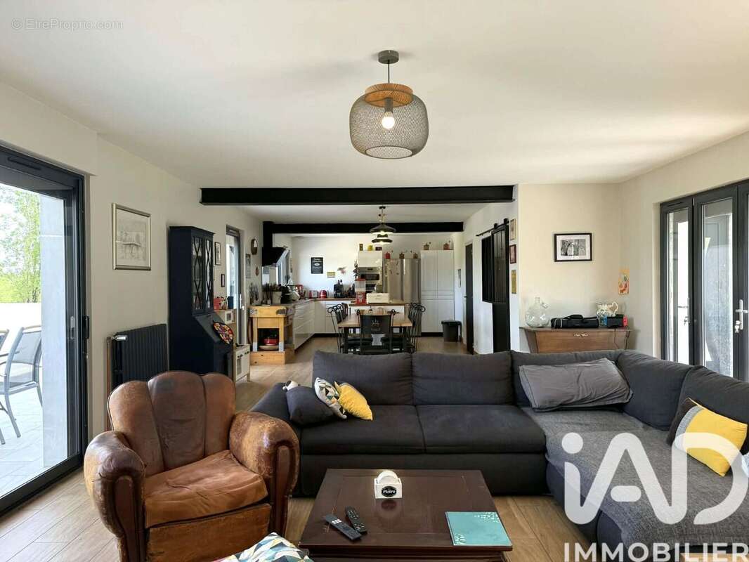 Photo 4 - Maison à VIENNE-EN-VAL