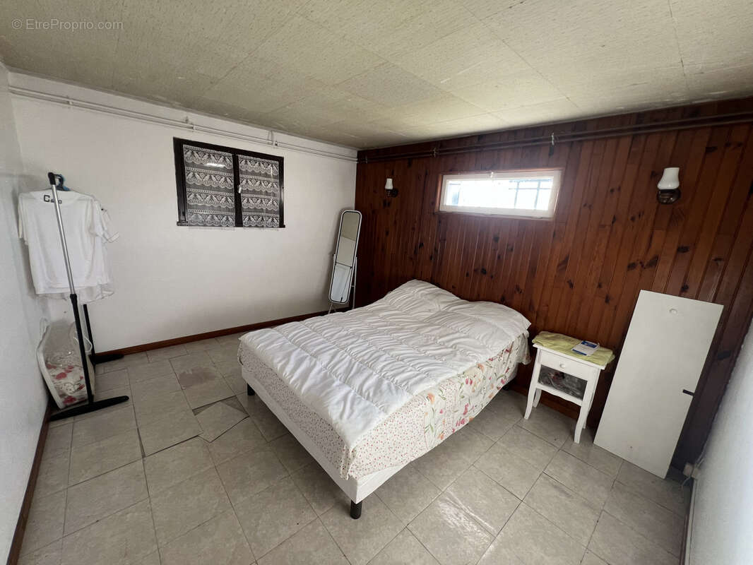 Maison dans un quartier pavillionaire - photo 9