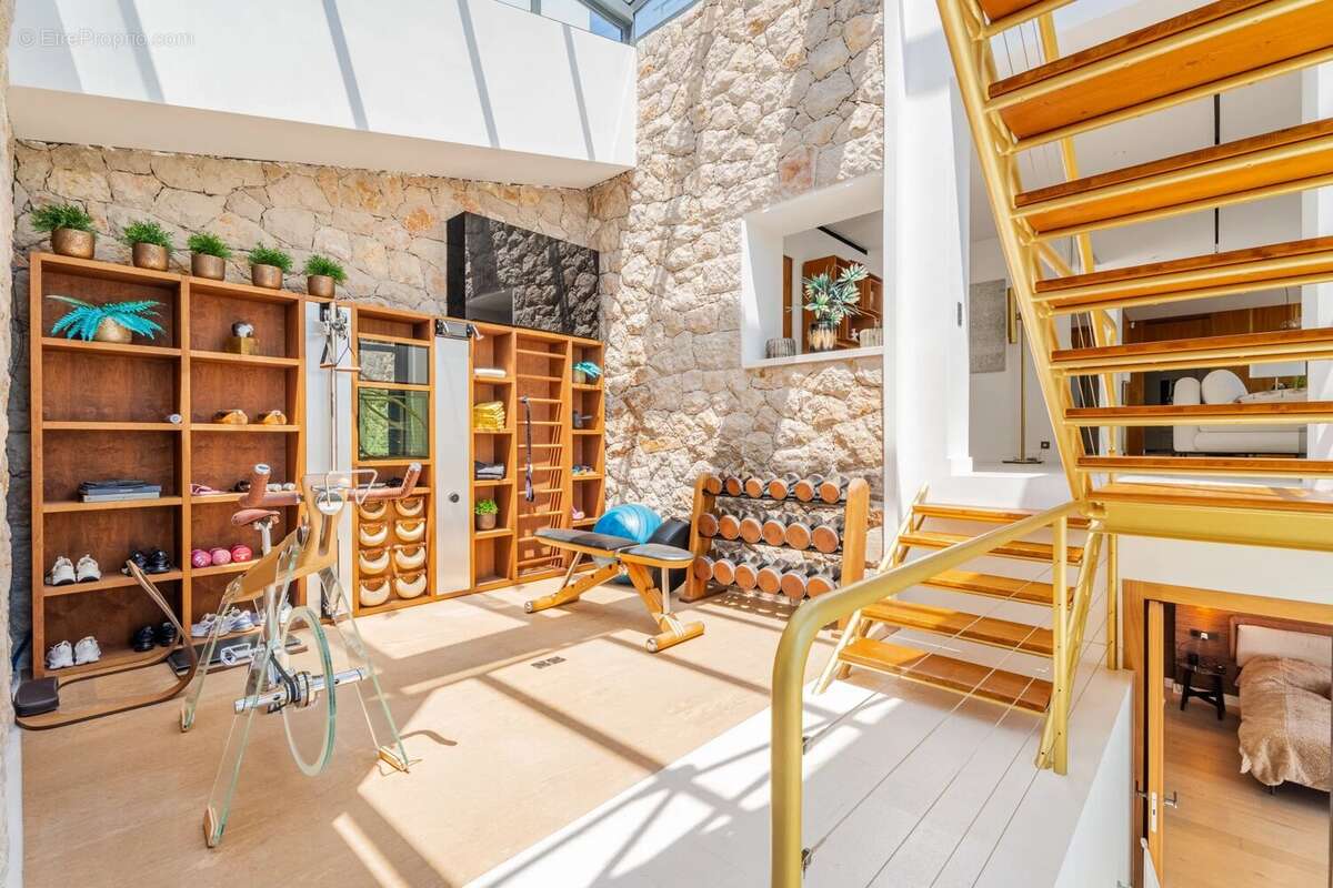 Maison à EZE