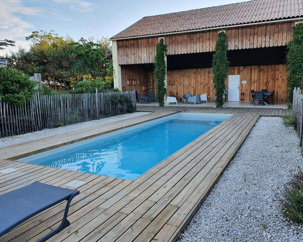 Maison à BRAUD-ET-SAINT-LOUIS
